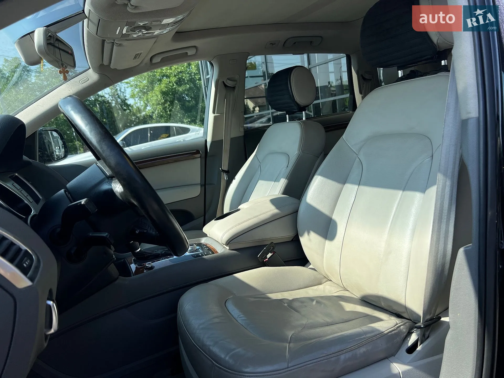 2010 Audi Q7 - мініатюра 9
