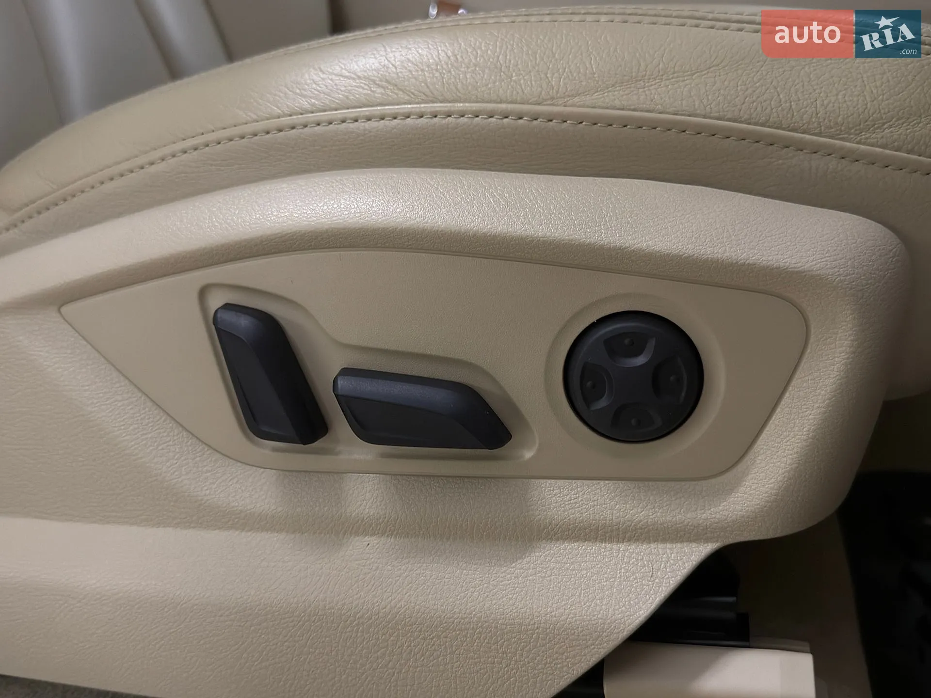 2018 Audi Q7 - мініатюра 20