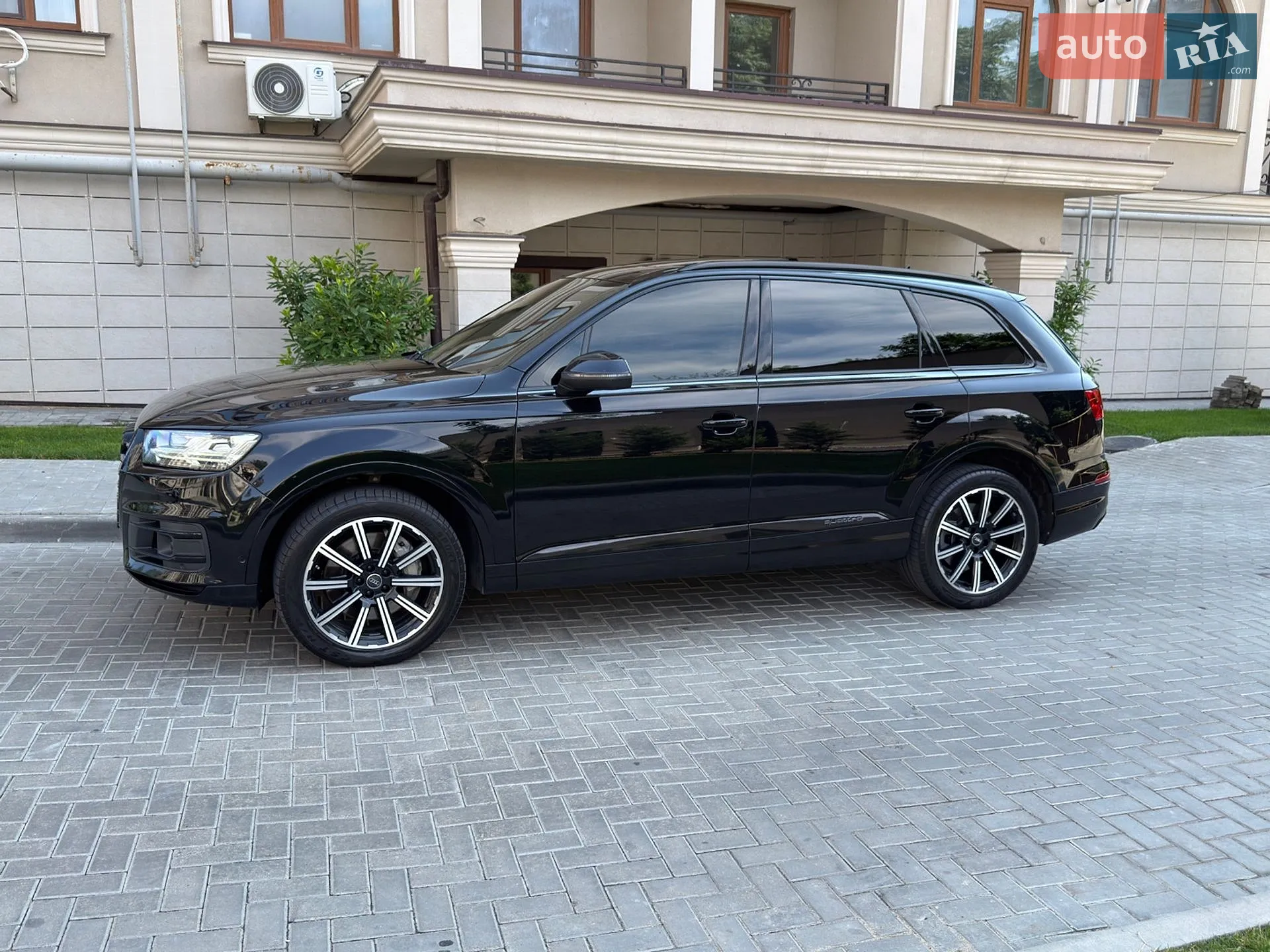 2019 Audi Q7 - мініатюра 11