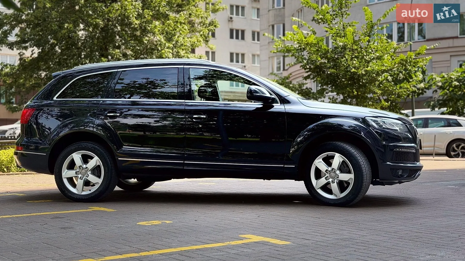 Audi Q7 2015 VIN WA1LMAFEXFD014655 фото оголошення 4 з 13