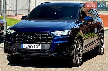 Позашляховик / Кросовер Audi Q7 2021 в Дніпрі фото 2 Позашляховик / Кросовер Audi Q7 2021 в Дніпрі