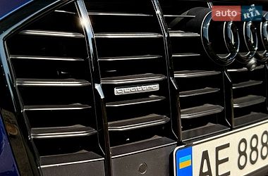 Позашляховик / Кросовер Audi Q7 2021 в Дніпрі фото 12 Позашляховик / Кросовер Audi Q7 2021 в Дніпрі