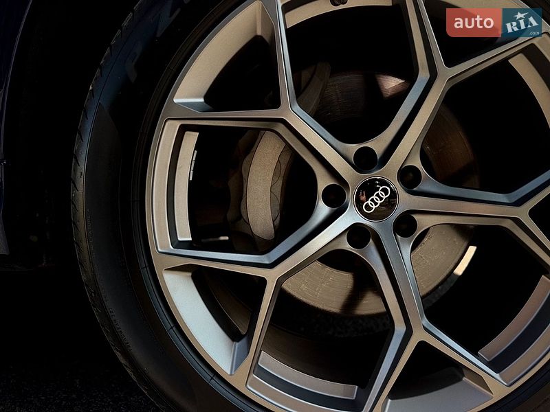 Позашляховик / Кросовер Audi Q7 2021 в Дніпрі фото 14 Позашляховик / Кросовер Audi Q7 2021 в Дніпрі