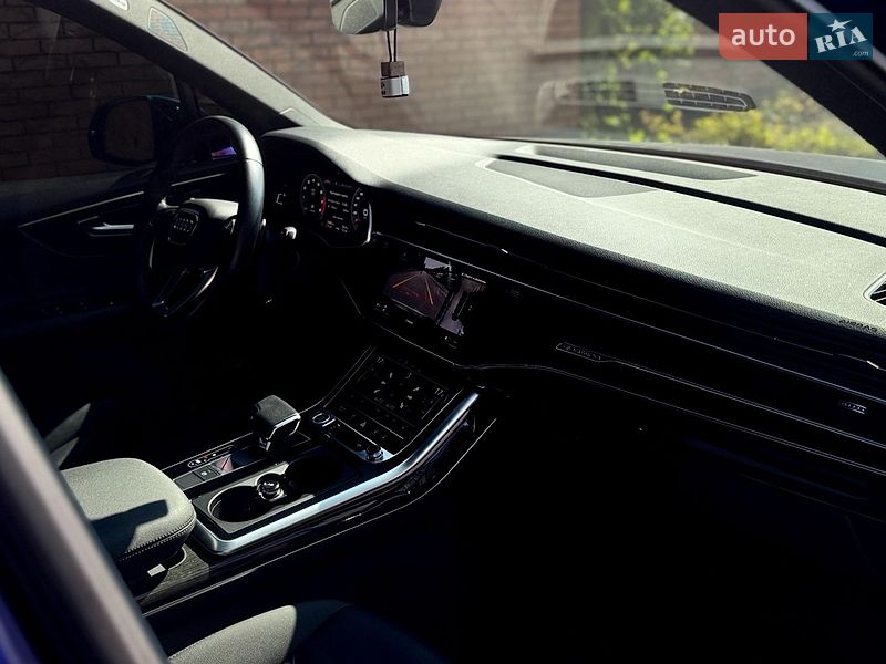 Позашляховик / Кросовер Audi Q7 2021 в Дніпрі фото 15 Позашляховик / Кросовер Audi Q7 2021 в Дніпрі