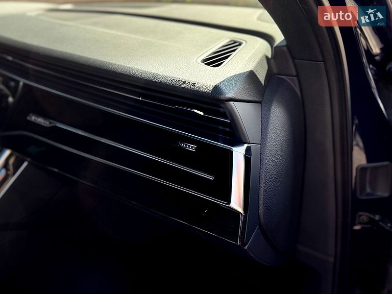 Позашляховик / Кросовер Audi Q7 2021 в Дніпрі фото 21 Позашляховик / Кросовер Audi Q7 2021 в Дніпрі