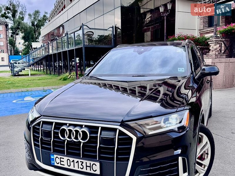 Внедорожник / Кроссовер Audi Q7 2021 в Черновцах