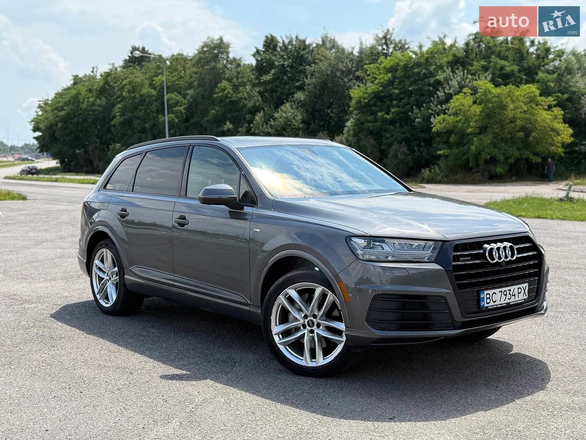 2018 Audi Q7 - фото 1