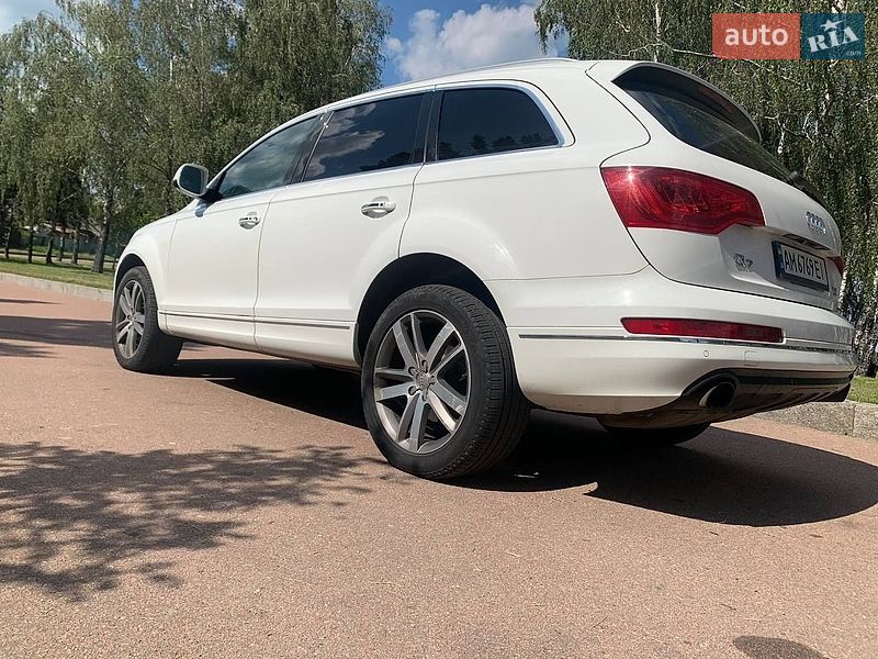 Позашляховик / Кросовер Audi Q7 2015 в Житомирі фото 18 Позашляховик / Кросовер Audi Q7 2015 в Житомирі