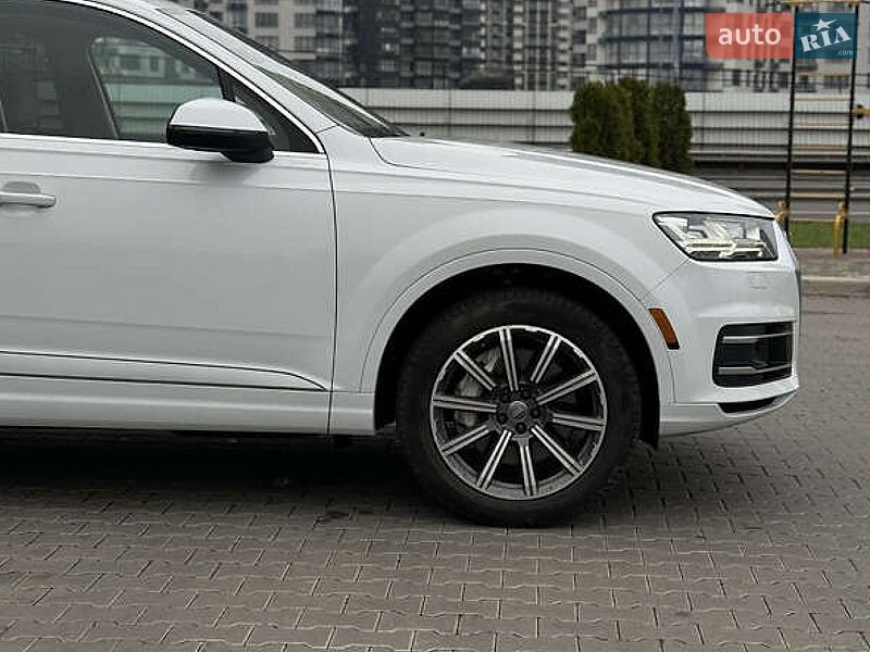 Позашляховик / Кросовер Audi Q7 2016 в Львові фото 6 Позашляховик / Кросовер Audi Q7 2016 в Львові