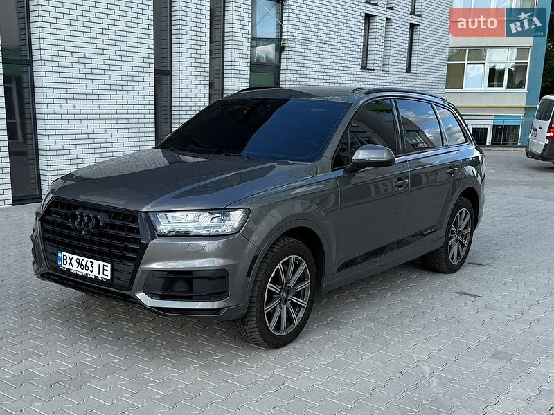 Позашляховик / Кросовер Audi Q7 2017 в Хмельницькому