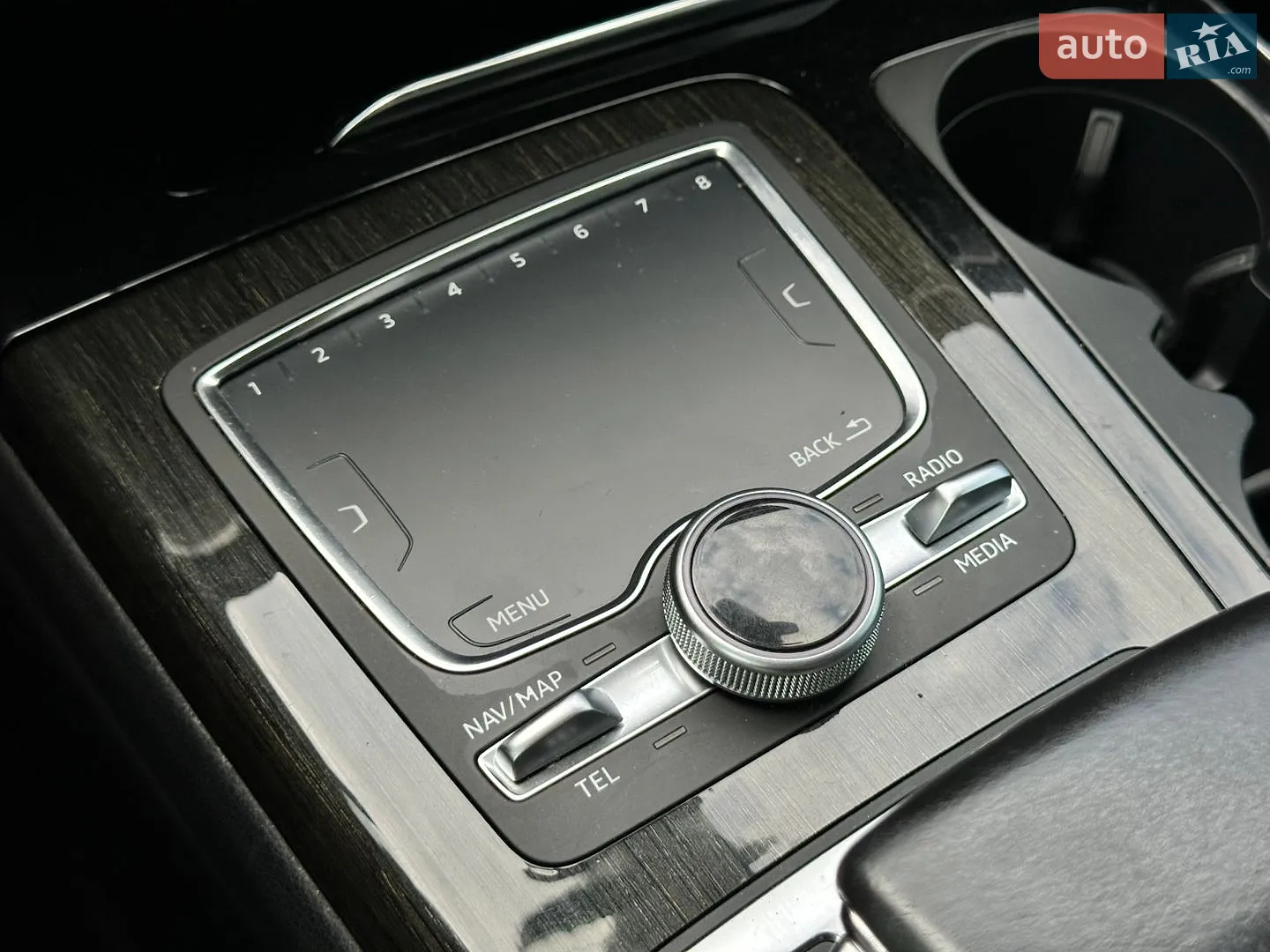 2016 Audi Q7 - мініатюра 124