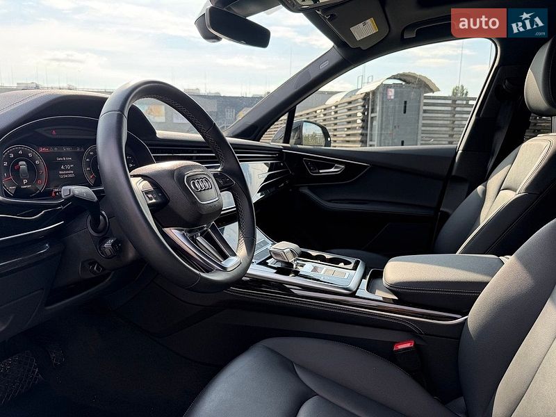 Внедорожник / Кроссовер Audi Q7 2025 в Киеве