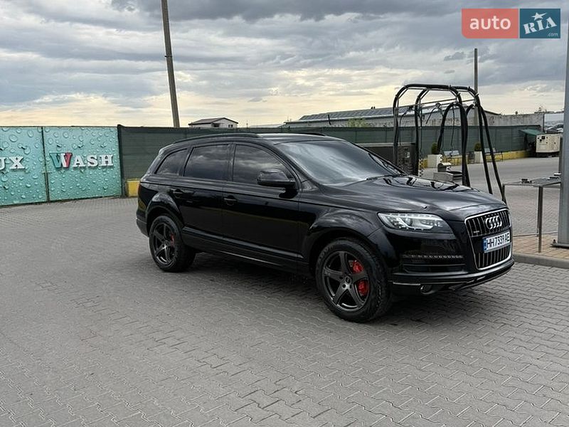 Позашляховик / Кросовер Audi Q7 2014 в Одесі