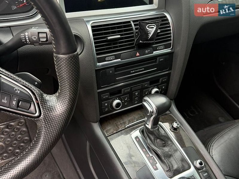 Позашляховик / Кросовер Audi Q7 2014 в Одесі