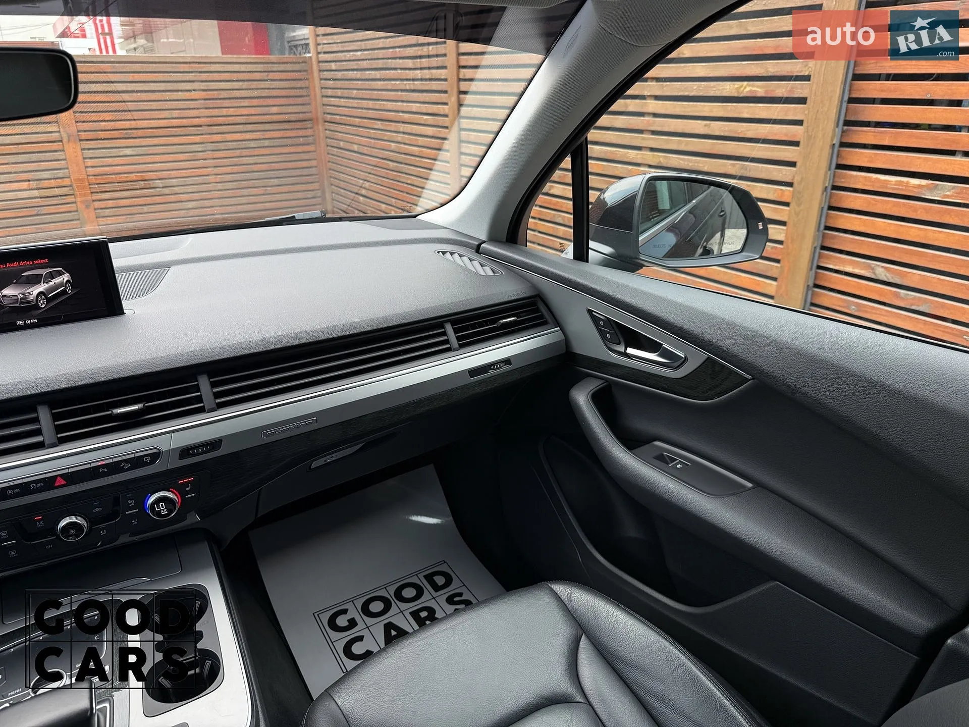 2017 Audi Q7 - мініатюра 47