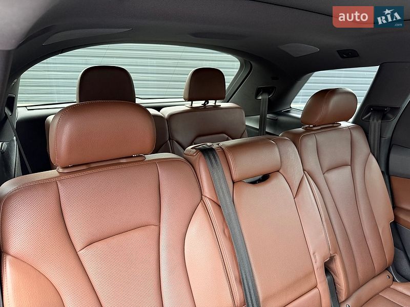 Позашляховик / Кросовер Audi Q7 2018 в Кам'янець-Подільському