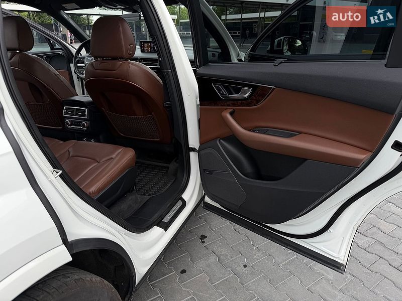 Позашляховик / Кросовер Audi Q7 2018 в Кам'янець-Подільському