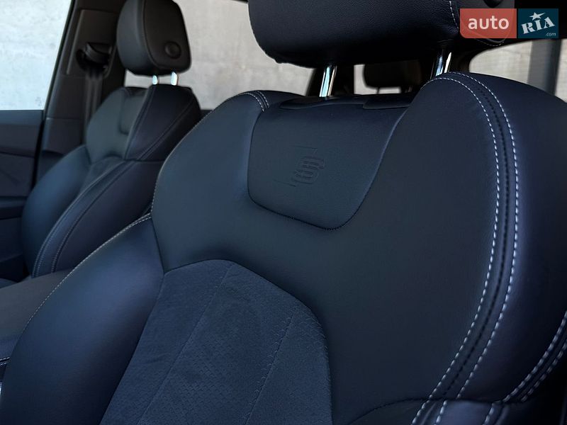 Позашляховик / Кросовер Audi Q7 2025 в Києві