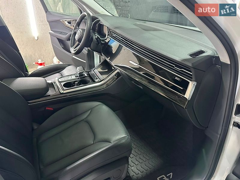 Позашляховик / Кросовер Audi Q7 2022 в Шептицькому фото 92 Позашляховик / Кросовер Audi Q7 2022 в Шептицькому