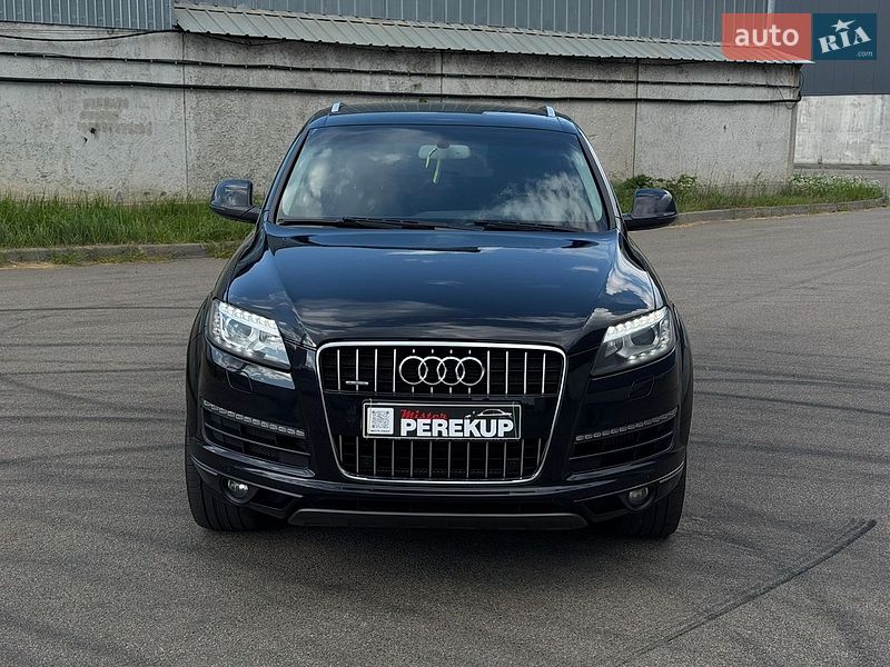 Внедорожник / Кроссовер Audi Q7 2013 в Киеве