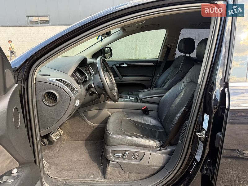 Внедорожник / Кроссовер Audi Q7 2013 в Киеве