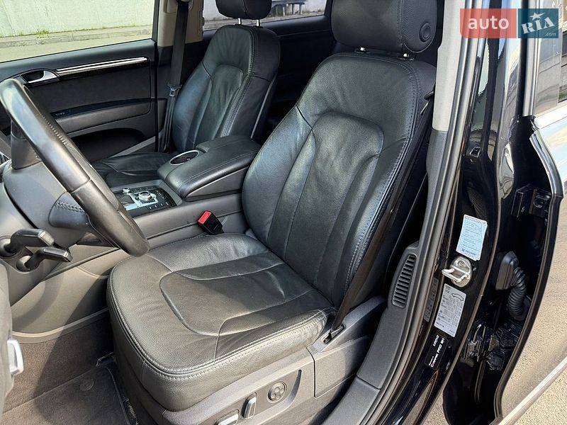 Внедорожник / Кроссовер Audi Q7 2013 в Киеве