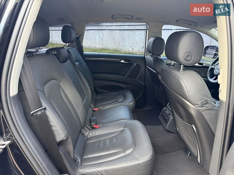 Внедорожник / Кроссовер Audi Q7 2013 в Киеве