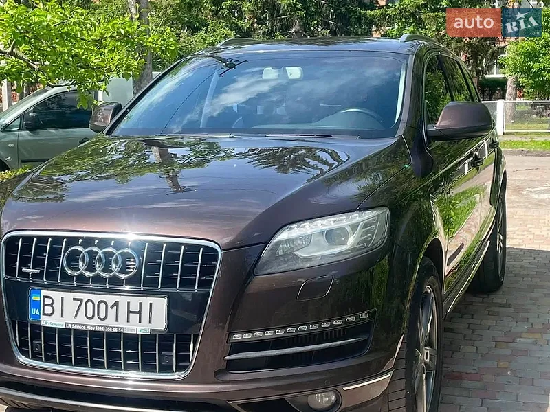 Audi Q7 2013
