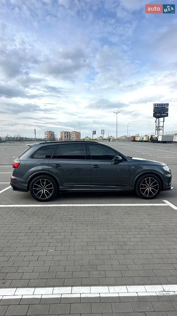 2020 Audi Q7 - мініатюра 9