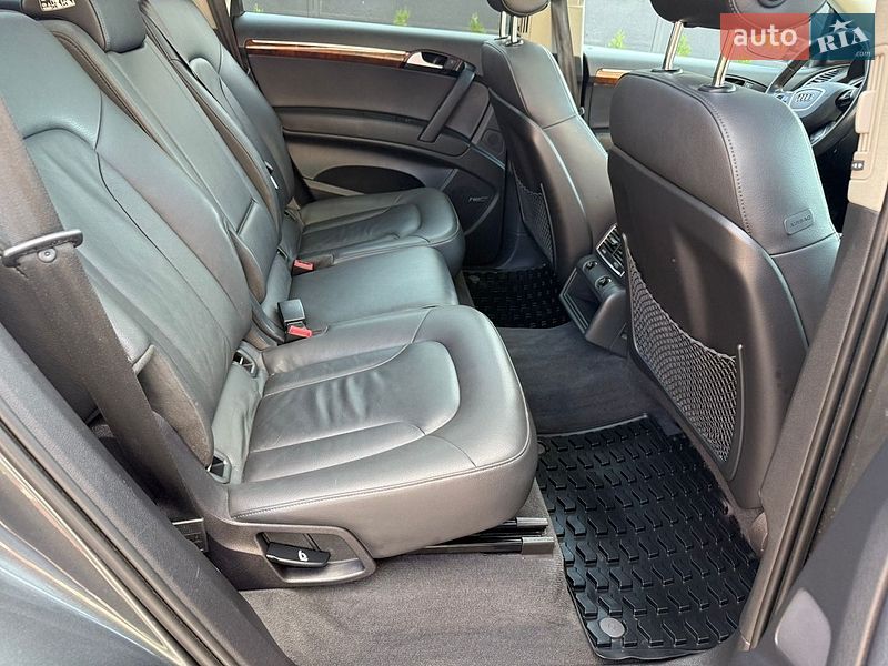 Позашляховик / Кросовер Audi Q7 2014 в Дубні фото 76 Позашляховик / Кросовер Audi Q7 2014 в Дубні