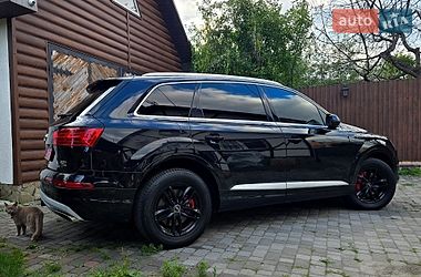 Позашляховик / Кросовер Audi Q7 2017 в Полтаві