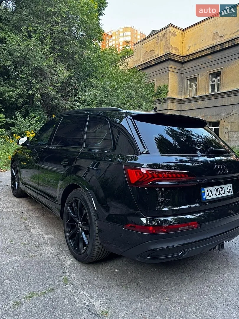 Audi Q7 2022 VIN WA1VXBF76PD002009 фото оголошення 13 з 47