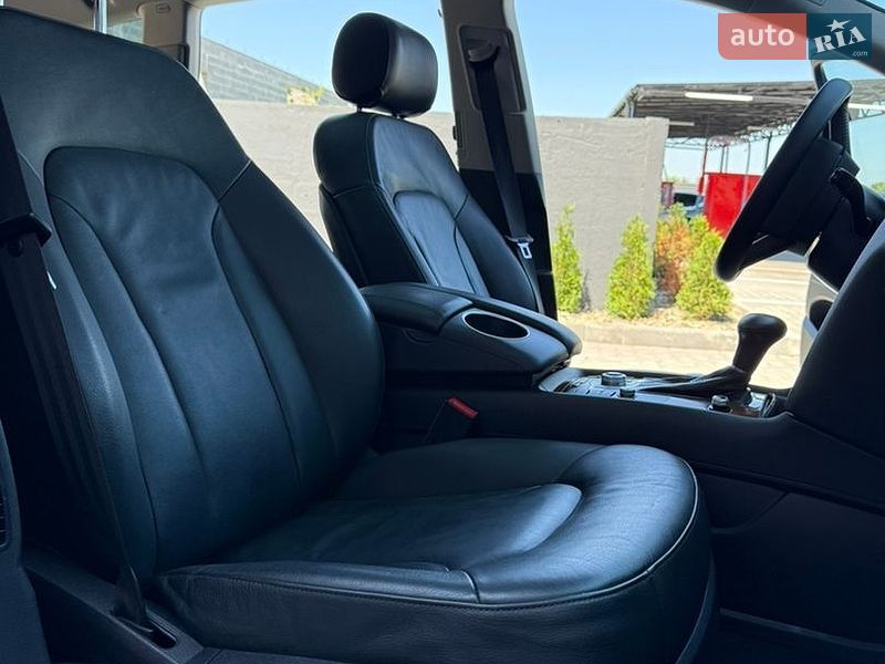 Внедорожник / Кроссовер Audi Q7 2015 в Дубно фото 17 Внедорожник / Кроссовер Audi Q7 2015 в Дубно