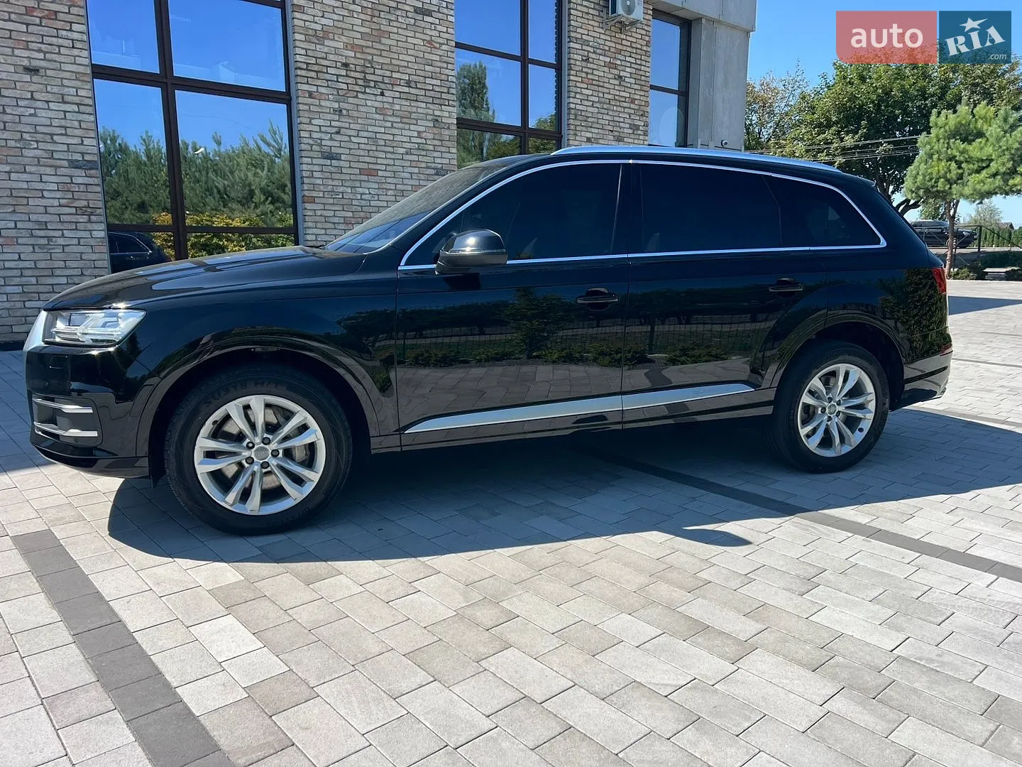 2017 Audi Q7 - мініатюра 2