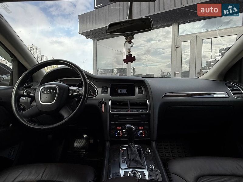 Внедорожник / Кроссовер Audi Q7 2011 в Киеве фото 15 Внедорожник / Кроссовер Audi Q7 2011 в Киеве