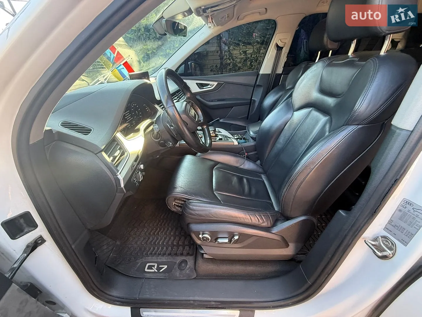 2016 Audi Q7 - мініатюра 17