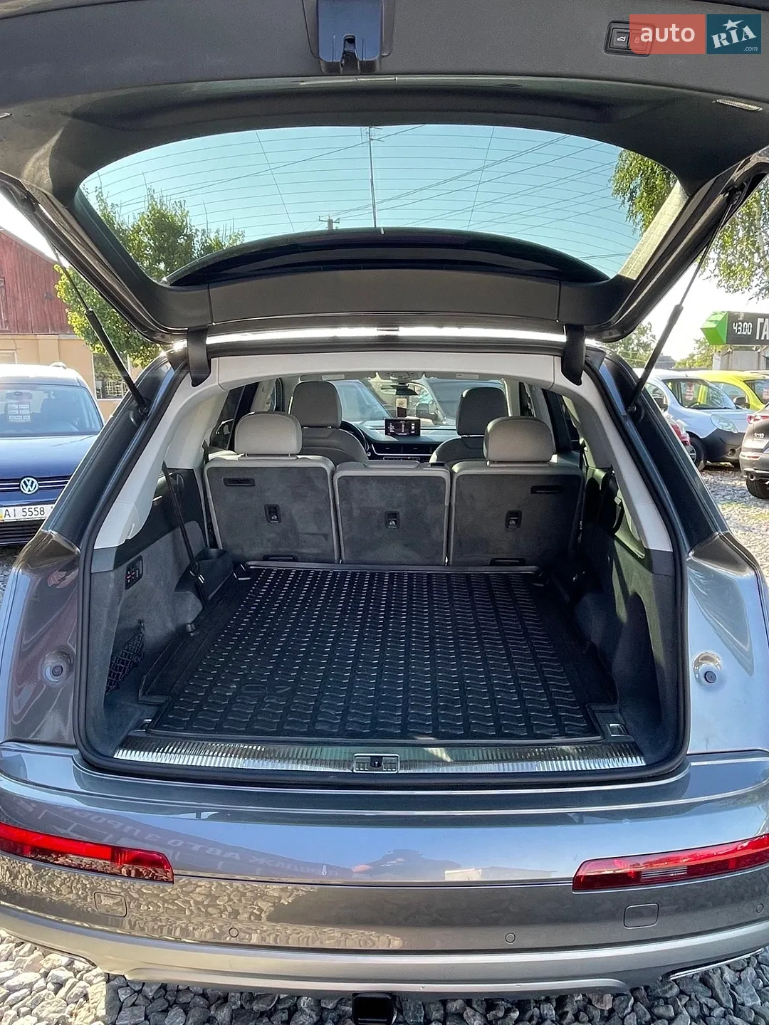 2017 Audi Q7 - мініатюра 27