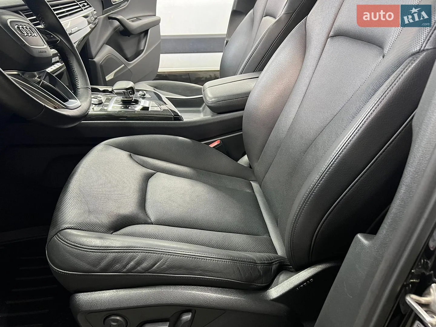 2016 Audi Q7 - мініатюра 13