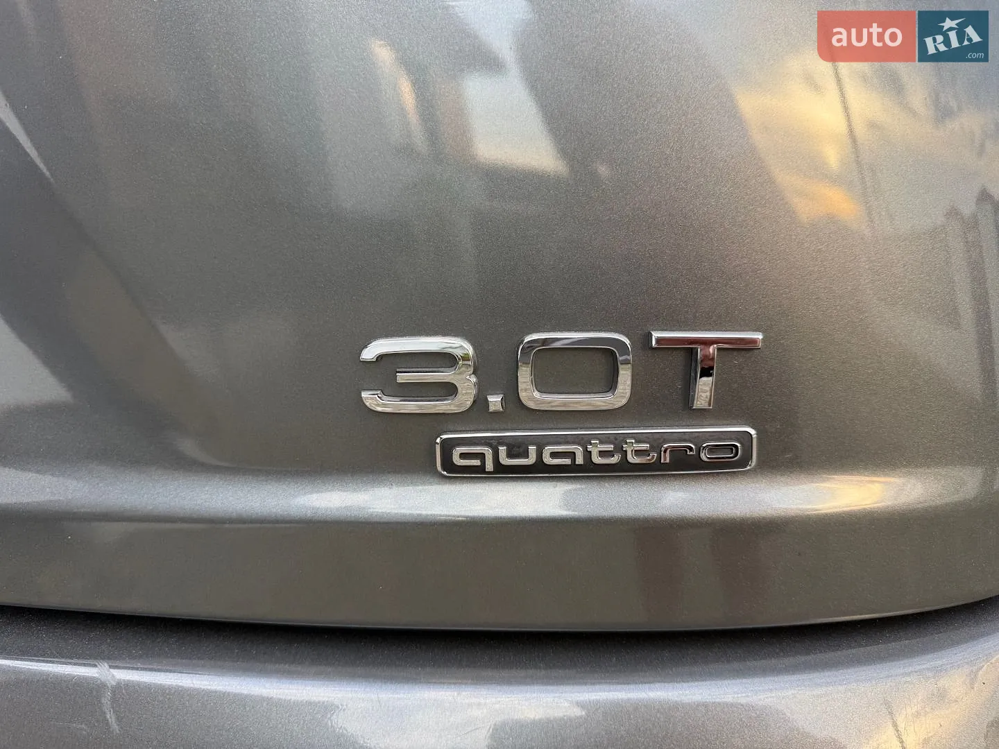 Audi Q7 2018 VIN WA1VAAF77JD032140 фото оголошення 39 з 117