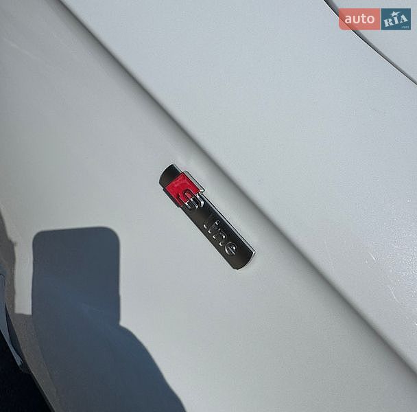 Позашляховик / Кросовер Audi Q7 2013 в Києві