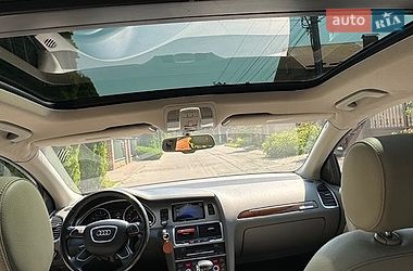Позашляховик / Кросовер Audi Q7 2013 в Києві