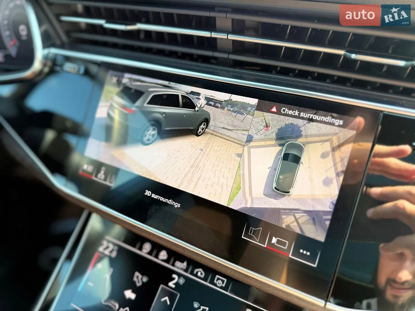 2020 Audi Q7 - мініатюра 26