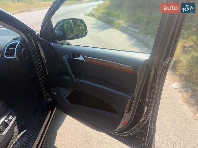 Внедорожник / Кроссовер Audi Q7 2013 в Львове