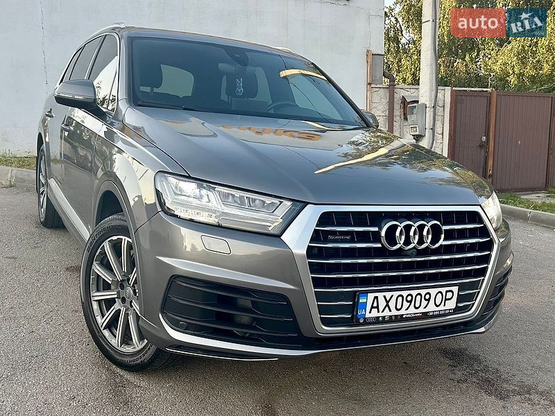 Внедорожник / Кроссовер Audi Q7 2017 в Харькове