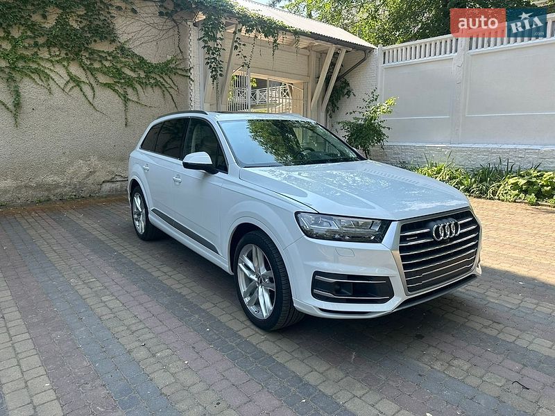 Позашляховик / Кросовер Audi Q7 2018 в Сторожинці фото Позашляховик / Кросовер Audi Q7 2018 в Сторожинці