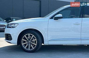Позашляховик / Кросовер Audi Q7 2018 в Львові