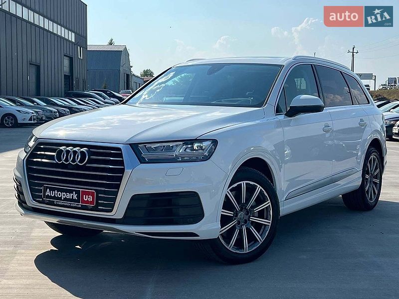 Позашляховик / Кросовер Audi Q7 2018 в Львові