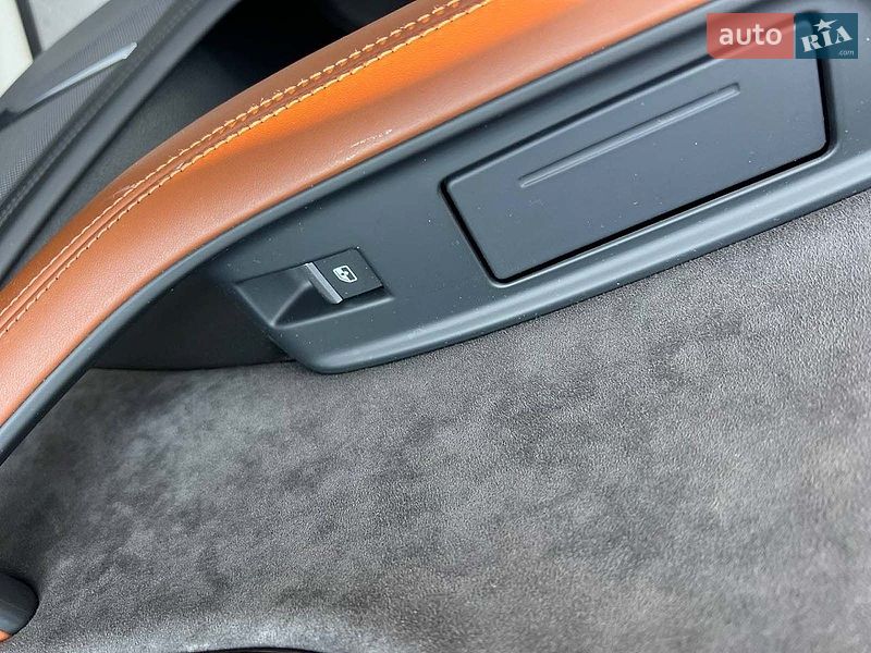Позашляховик / Кросовер Audi Q7 2018 в Львові