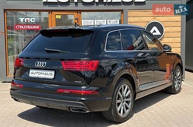 Внедорожник / Кроссовер Audi Q7 2016 в Житомире