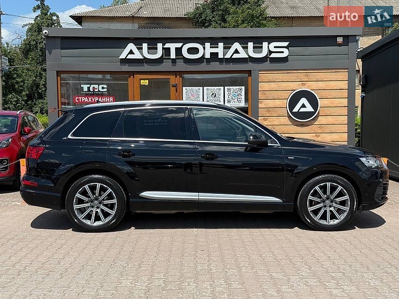 Внедорожник / Кроссовер Audi Q7 2016 в Житомире